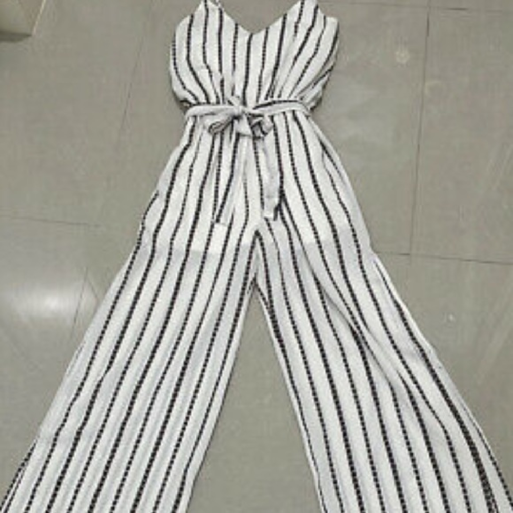 Striped Jumpsuit One Clothing,‎ Size XS Summer Lightweight Comfortable Versitile